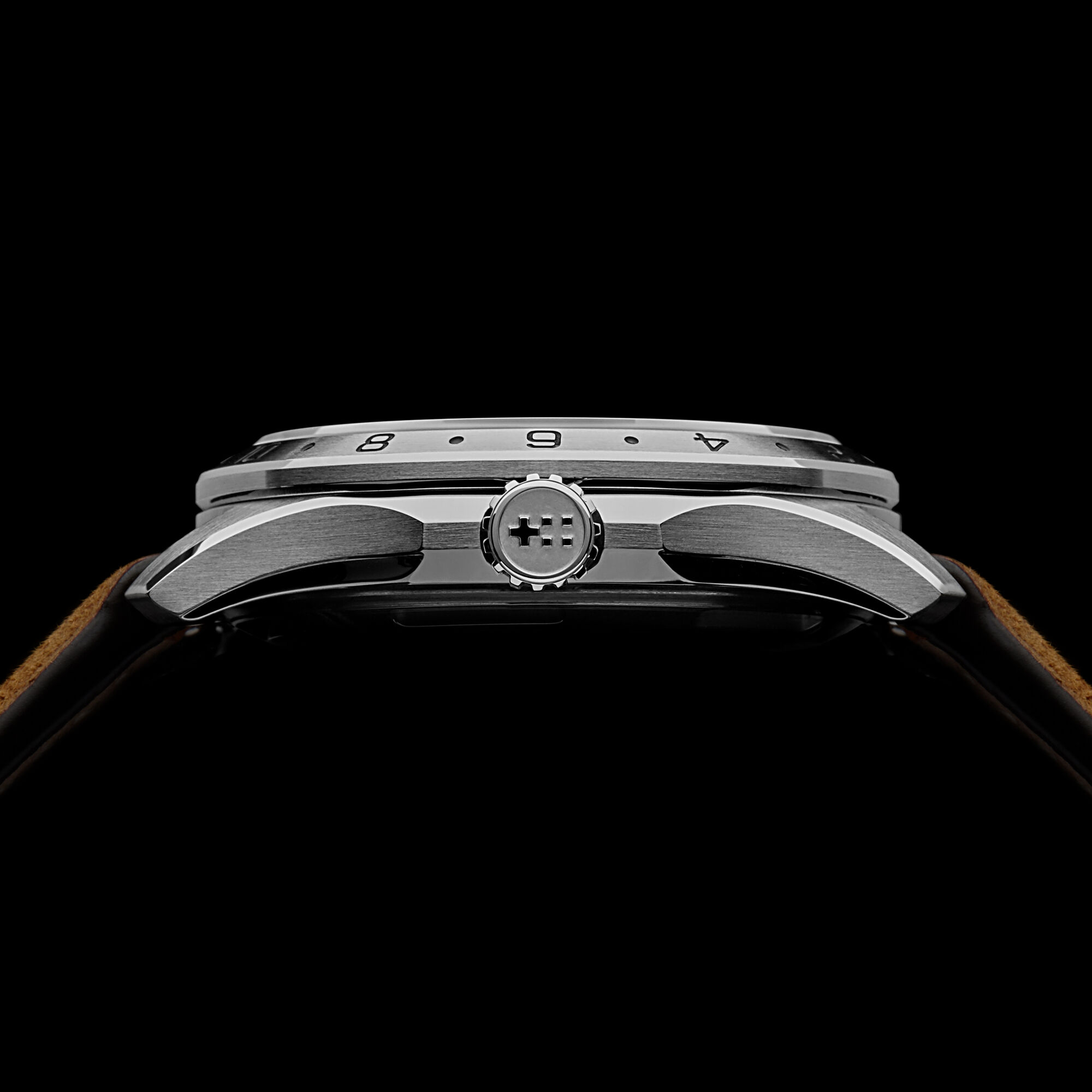 C63 Sealander GMT Christopher Ward