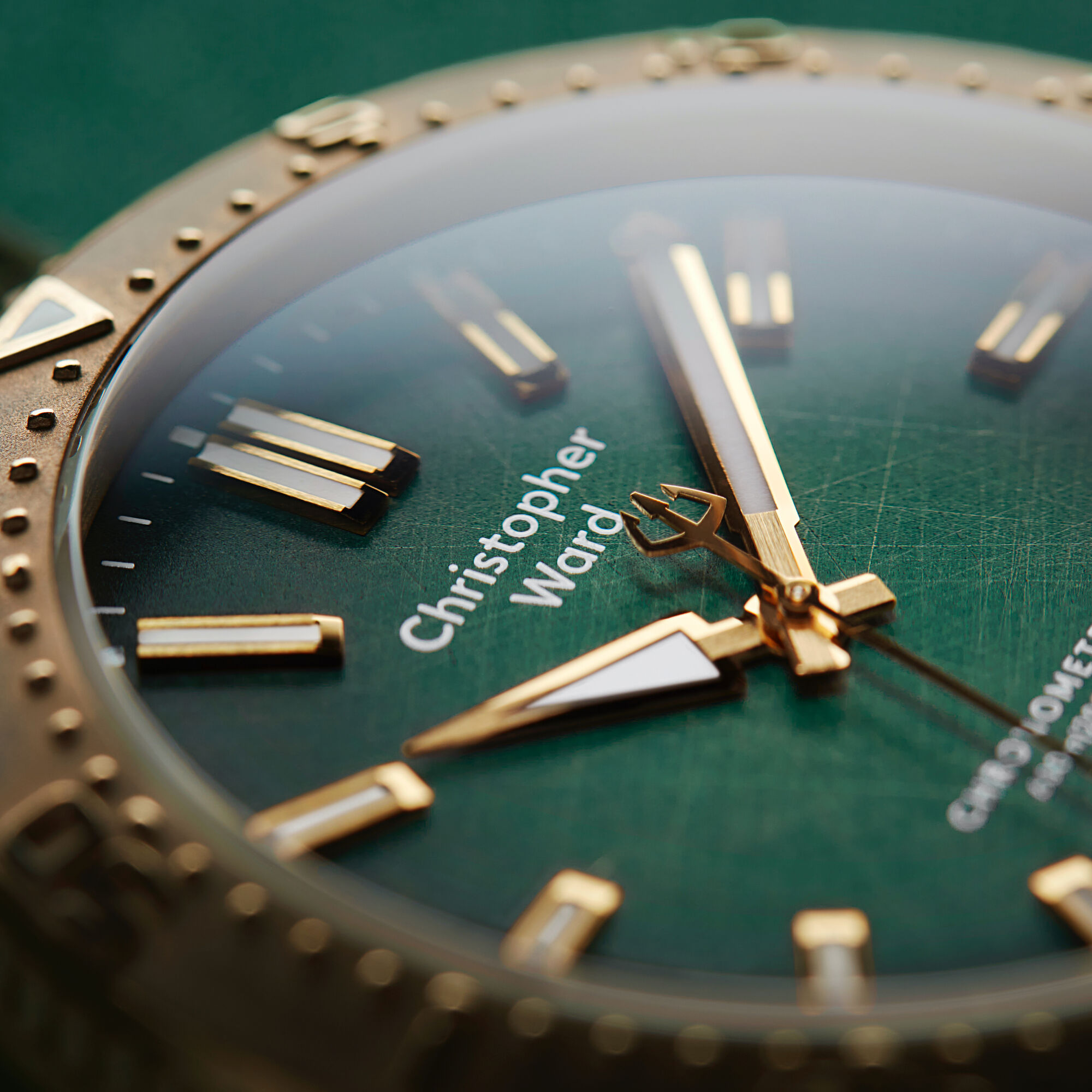 C60 Bronze Ombré Green COSC LE