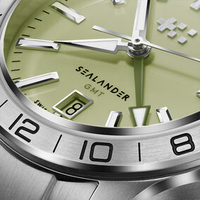 C63 Sealander GMT
