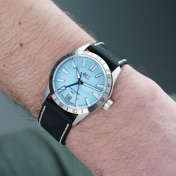 C63 Sealander GMT