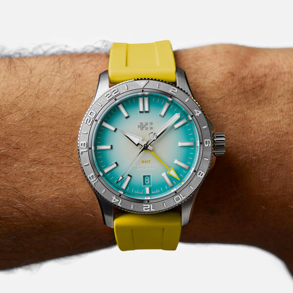 C60 Trident GMT 300