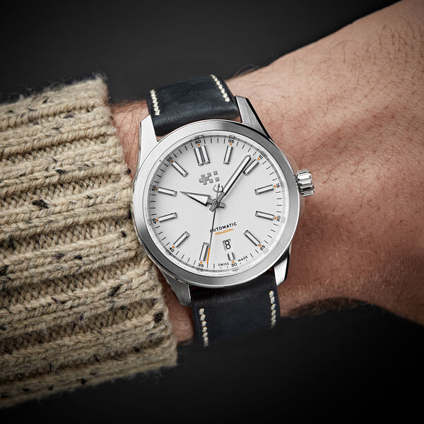 C63 Sealander Automatic