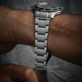 C60 Trident Pro 300 Bracelet - 40mm