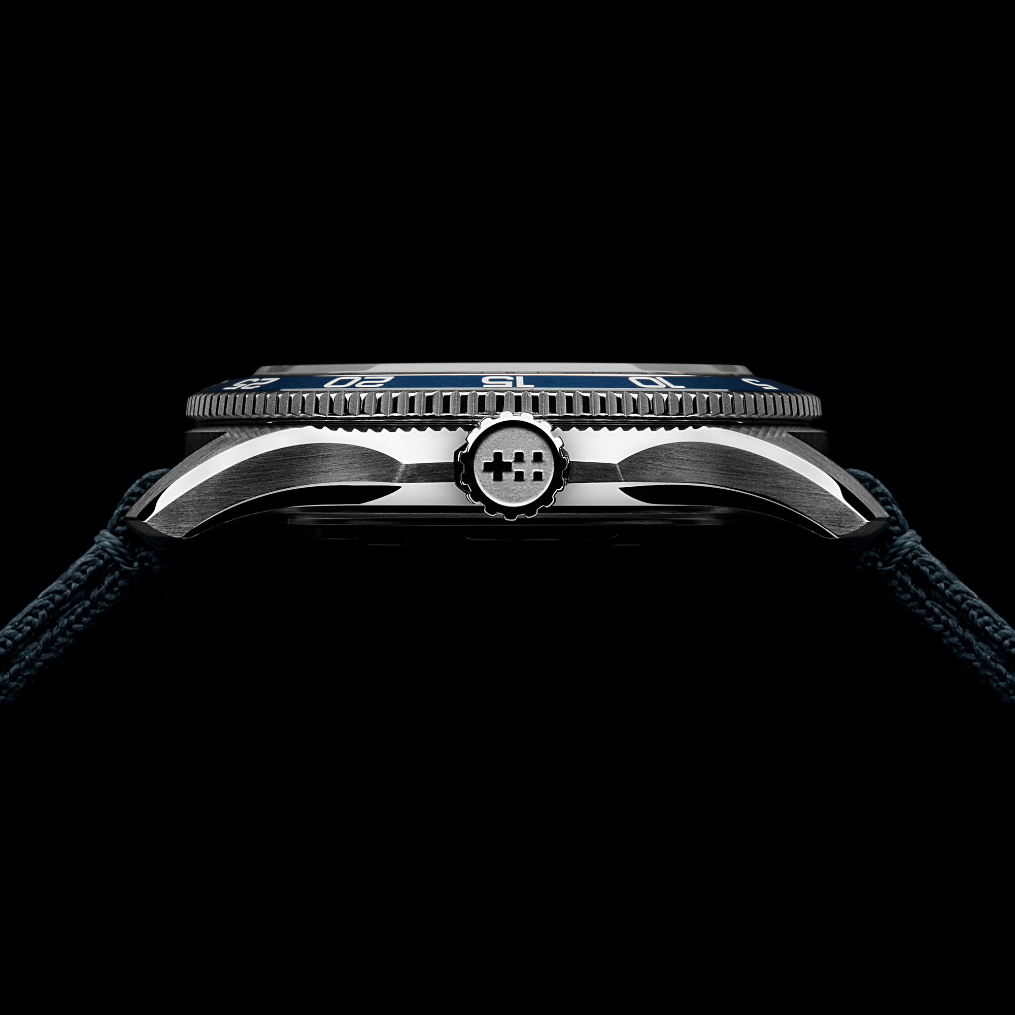 C60 Trident Pro 300