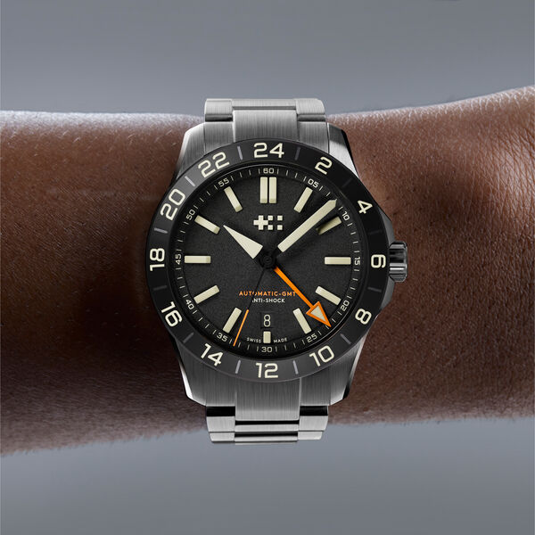 C63 Sealander Extreme GMT