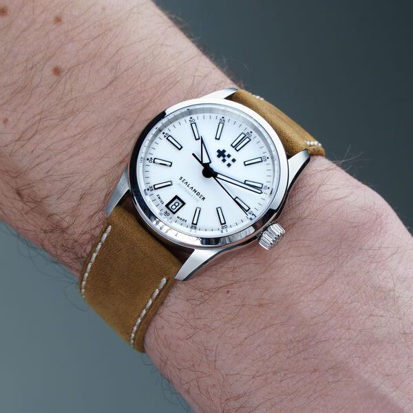 C63 Sealander Automatic