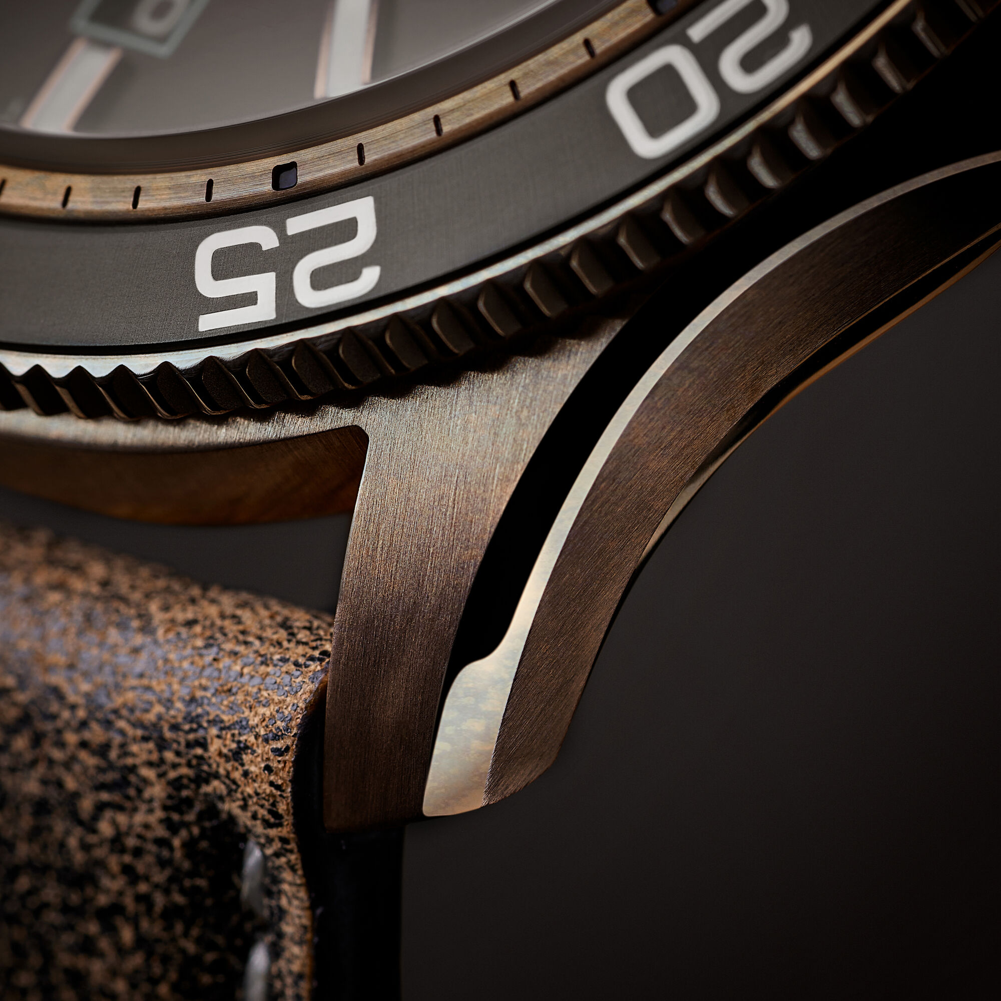 C60 Pro 300 Bronze Patinated