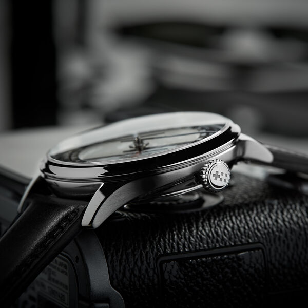 C1 Worldglow Christopher Ward
