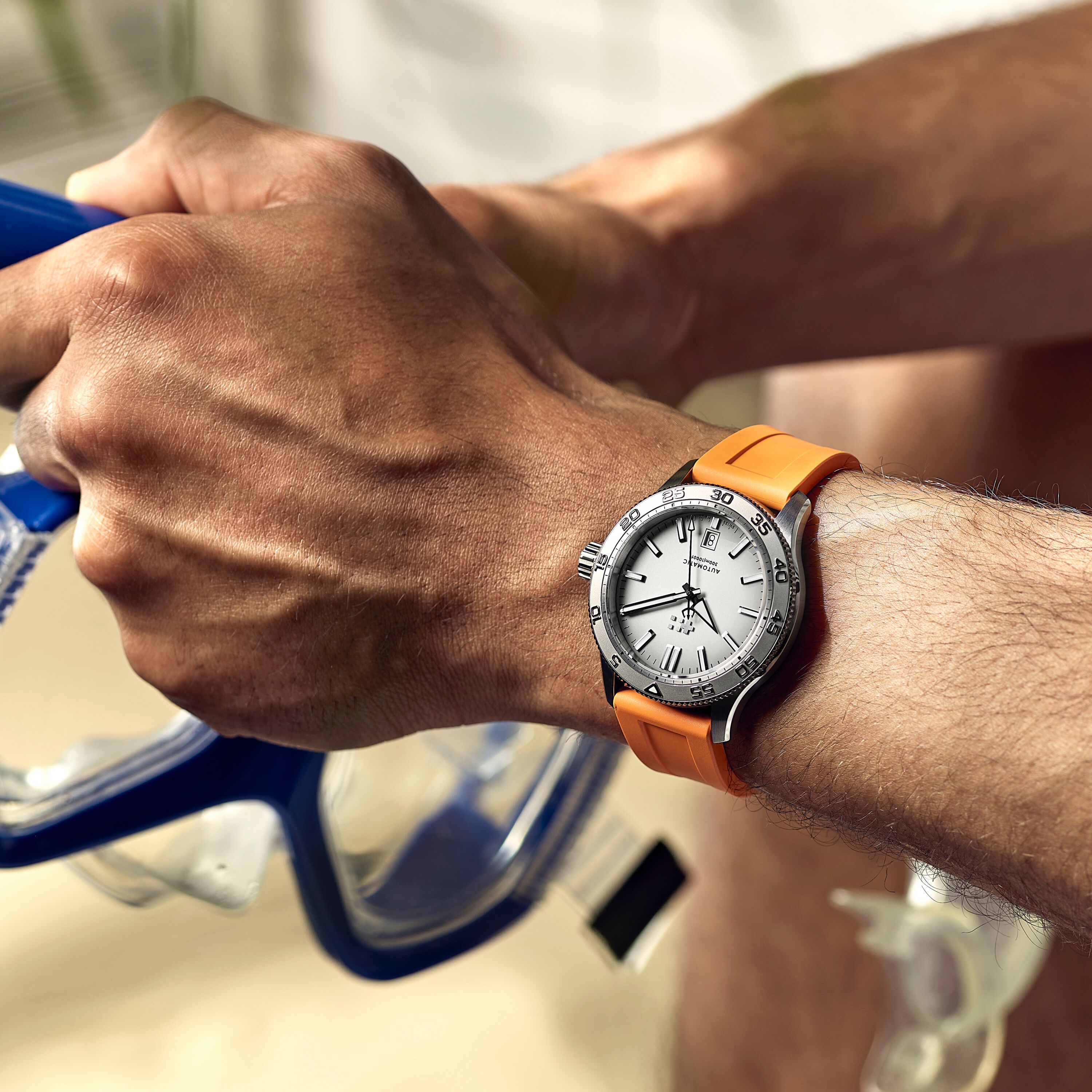 Christopher ward outlet c60 white