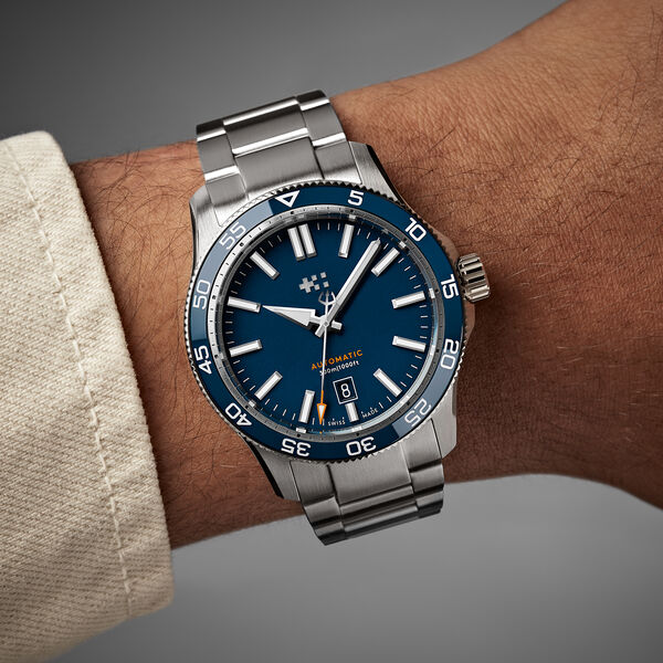 C60 Trident Pro 300