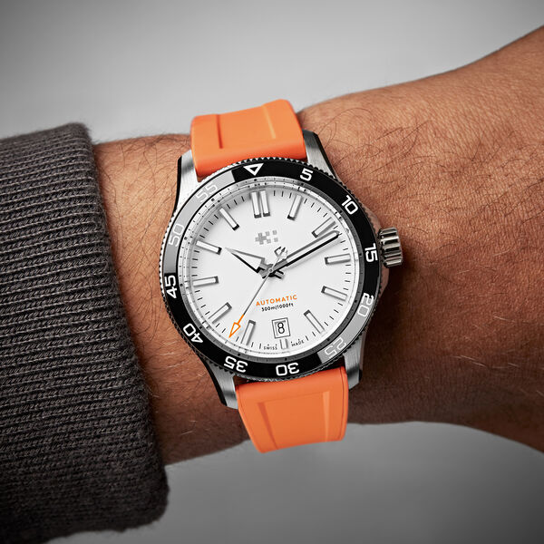 C60 Trident Pro 300
