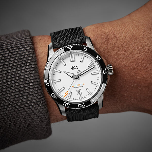 C60 Trident Pro 300