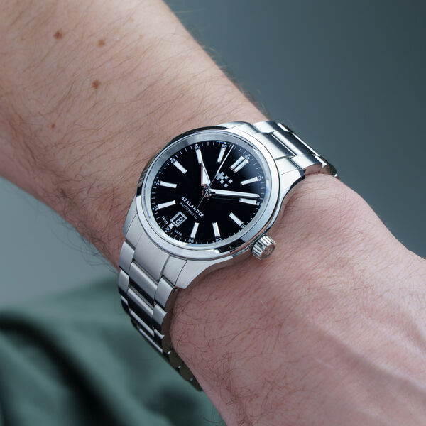 C63 Sealander Automatic