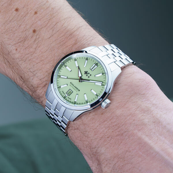 C63 Sealander Automatic