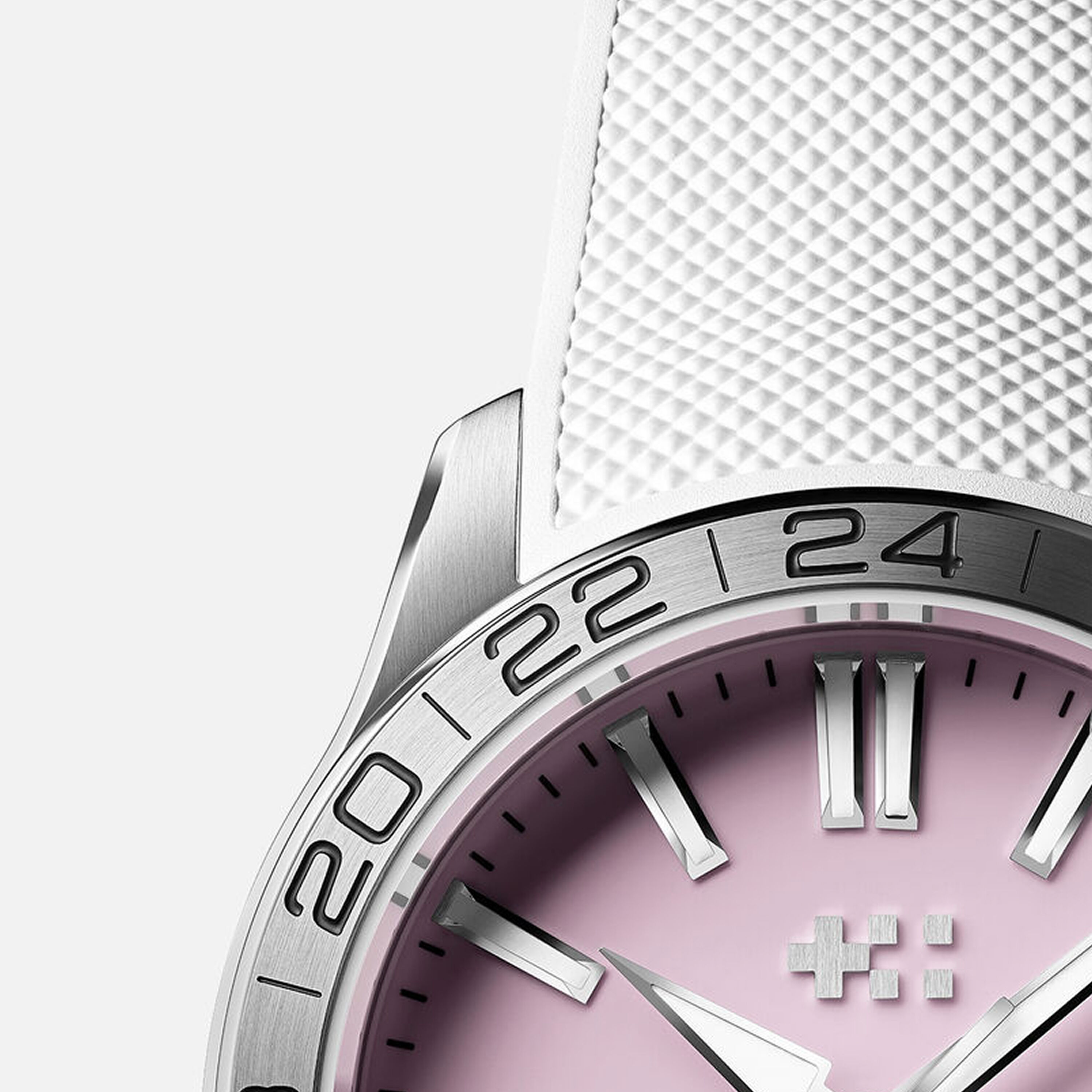 C63 42mm Integrated Rubber | Christopher Ward