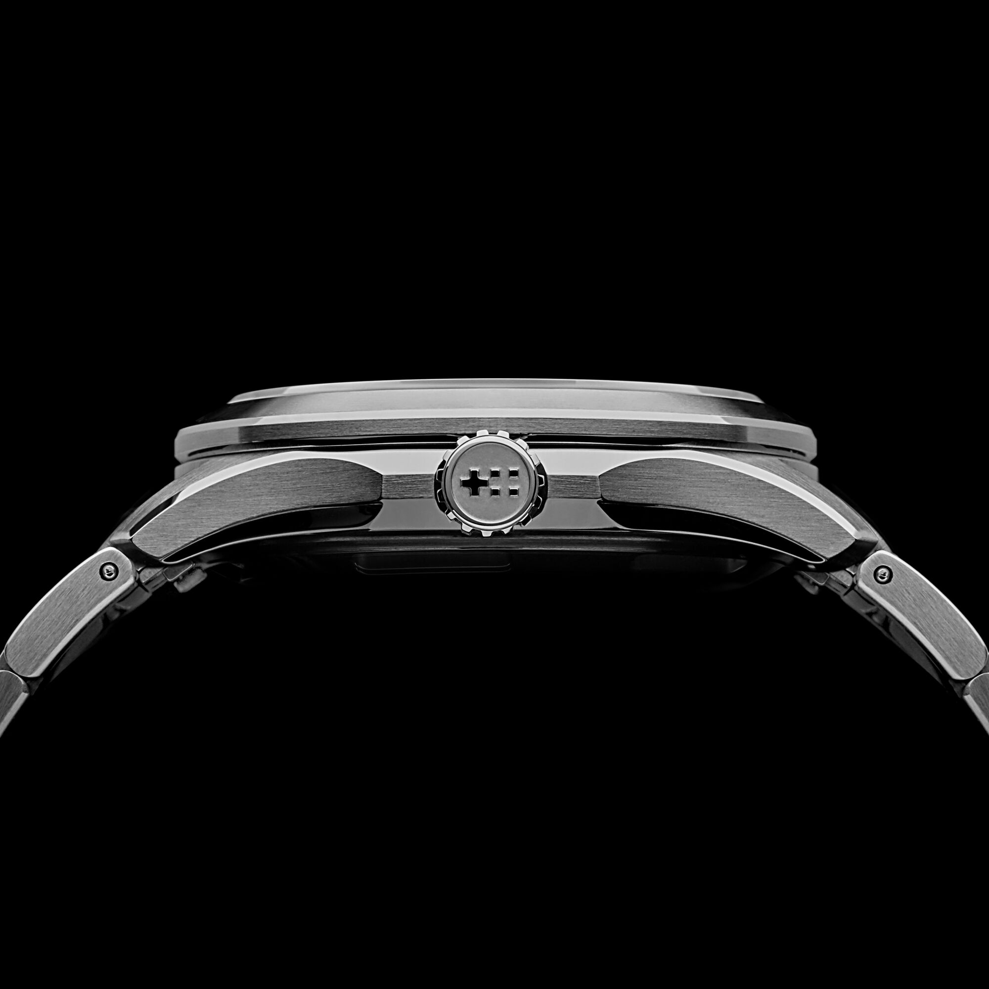 C63 Sealander Automatic