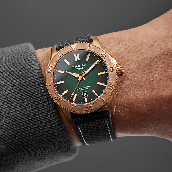 C60 Bronze Ombré Green COSC LE