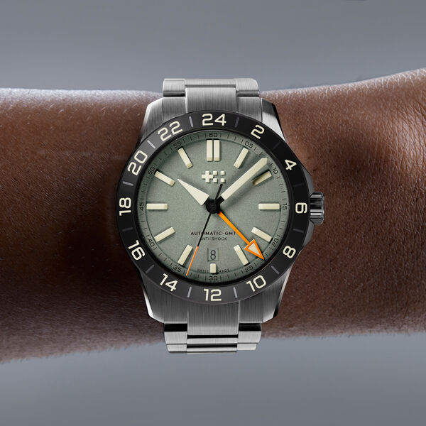 C63 Sealander Extreme GMT