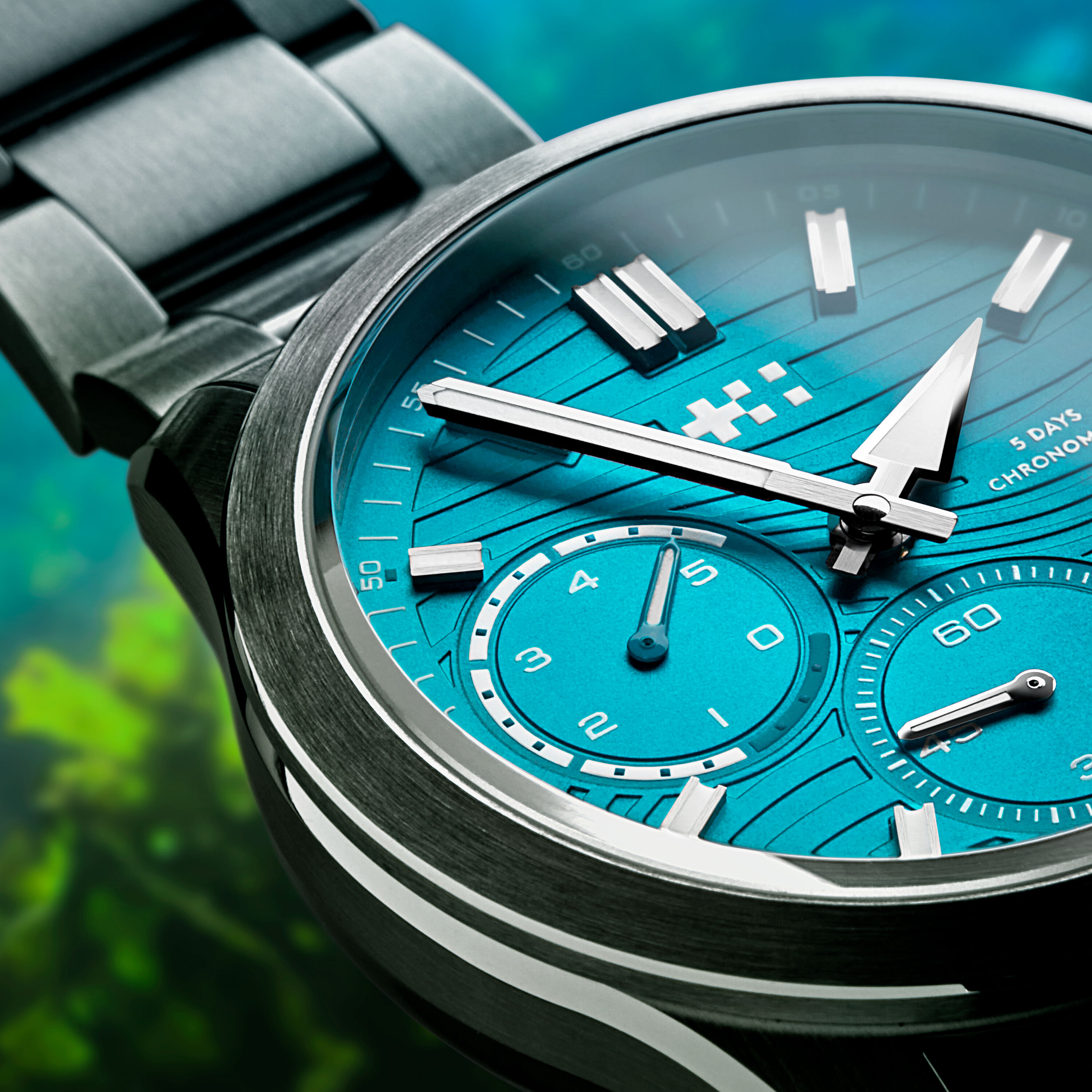 C63 SH21 Blue Marine | Christopher Ward