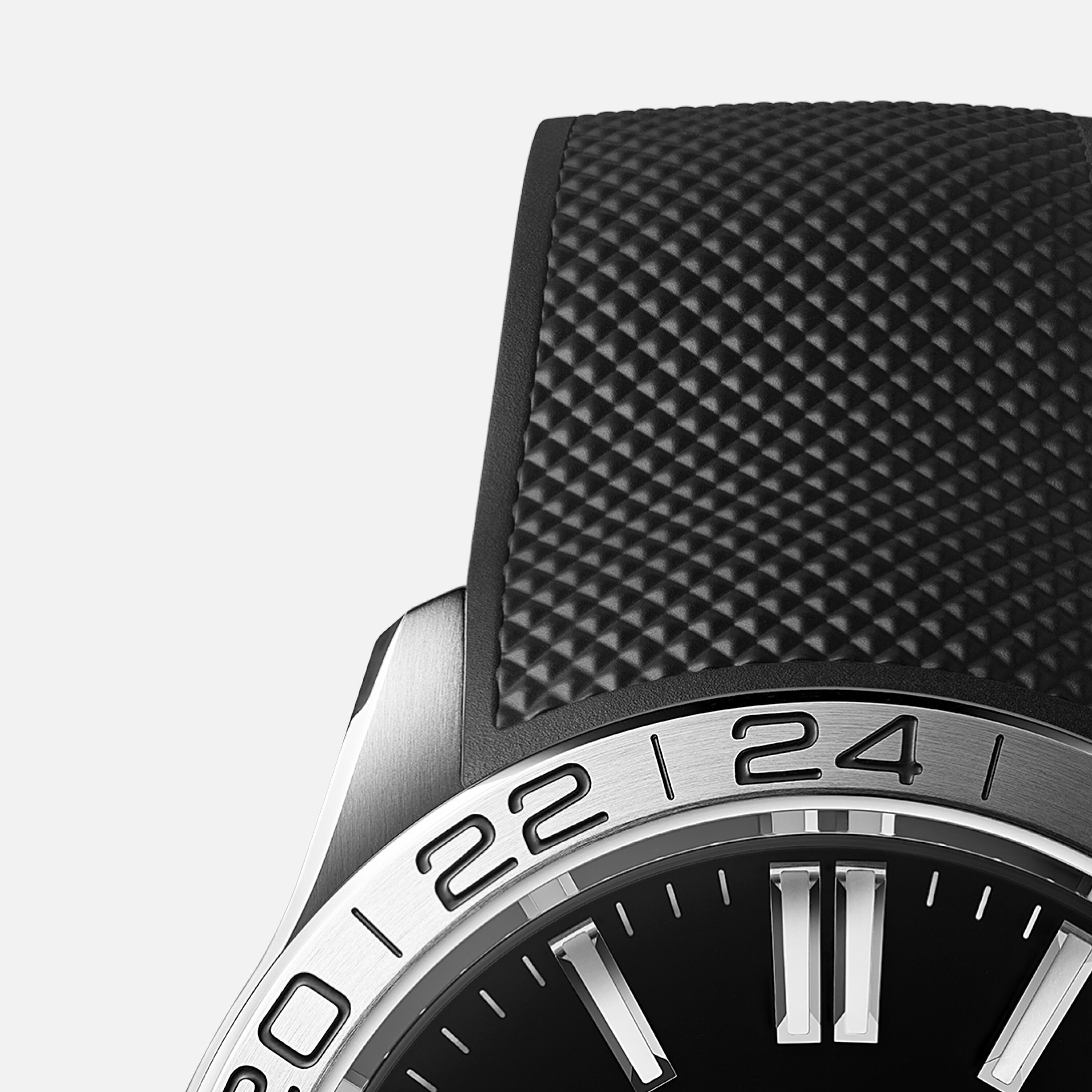 C63 39mm Integrated Rubber | Christopher Ward