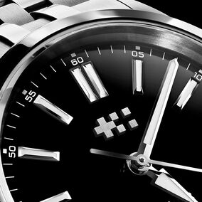 C63 Sealander Automatic