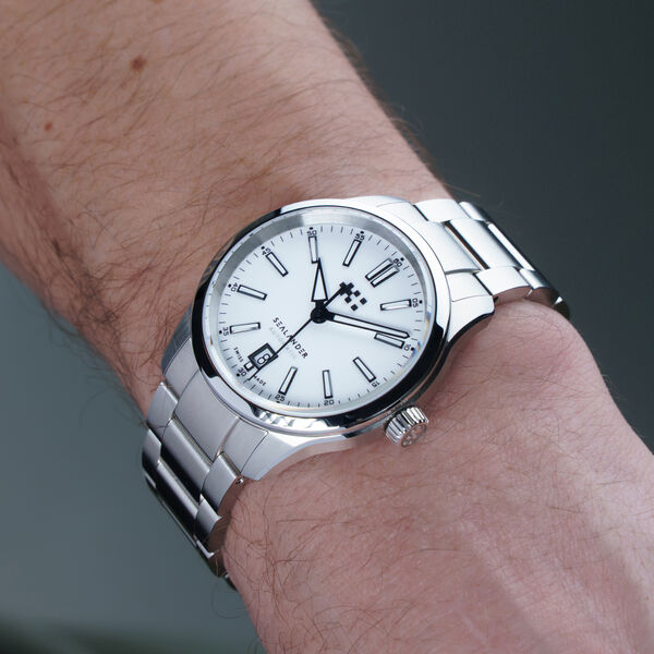 C63 Sealander Automatic