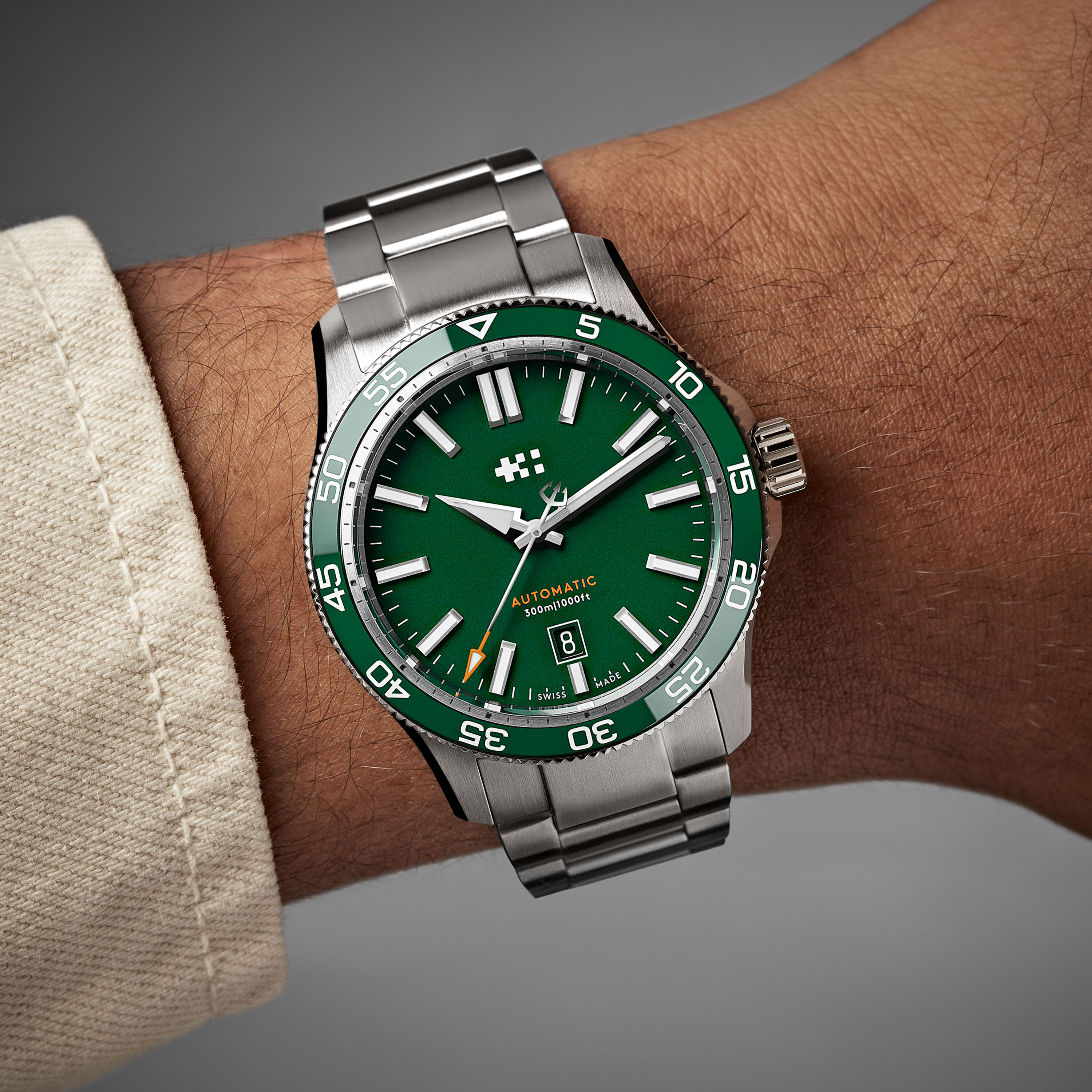 Christopher ward c60 trident pro 600 42mm cheap