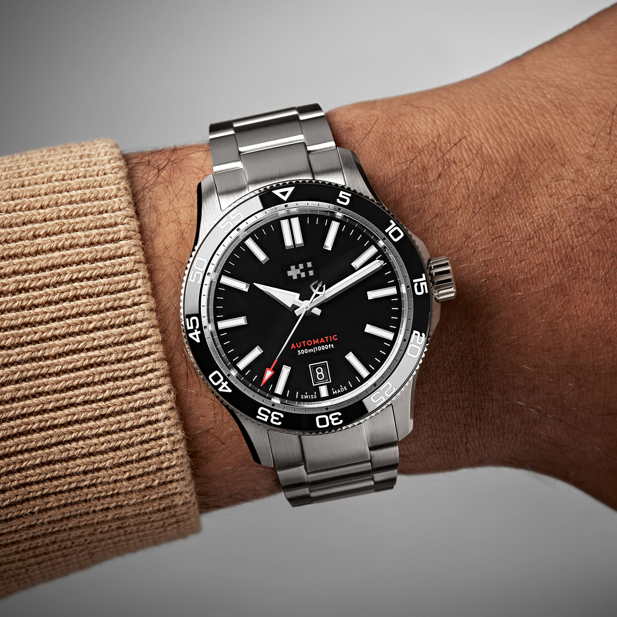 Red Bezel Christopher Ward Trident Pro 38mm Christopher Ward C60