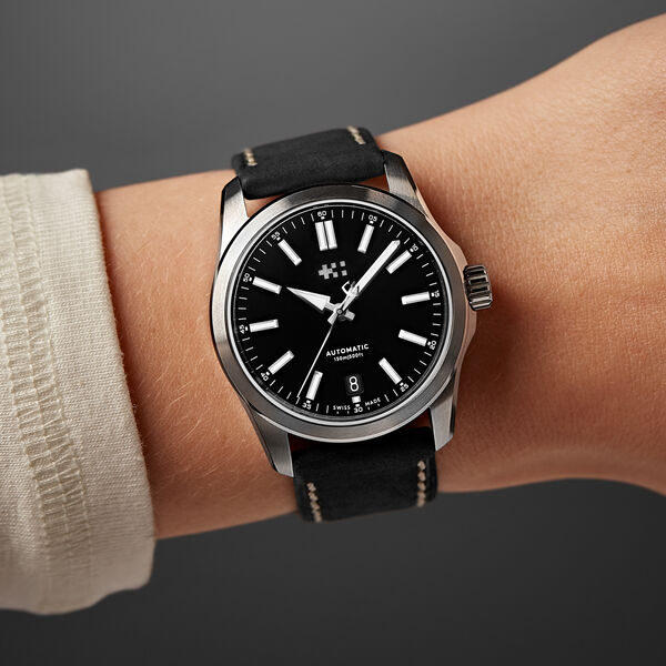 C63 Sealander Automatic