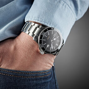 C60 Trident Mk2 Bracelet - 43mm