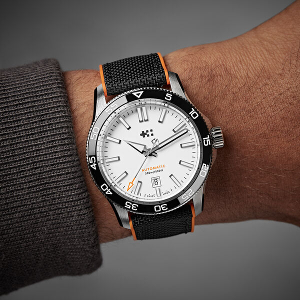 C60 Trident Pro 300