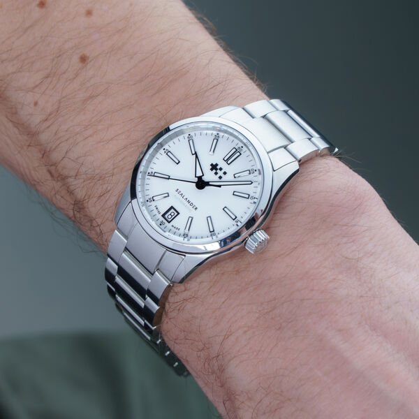 C63 Sealander Automatic