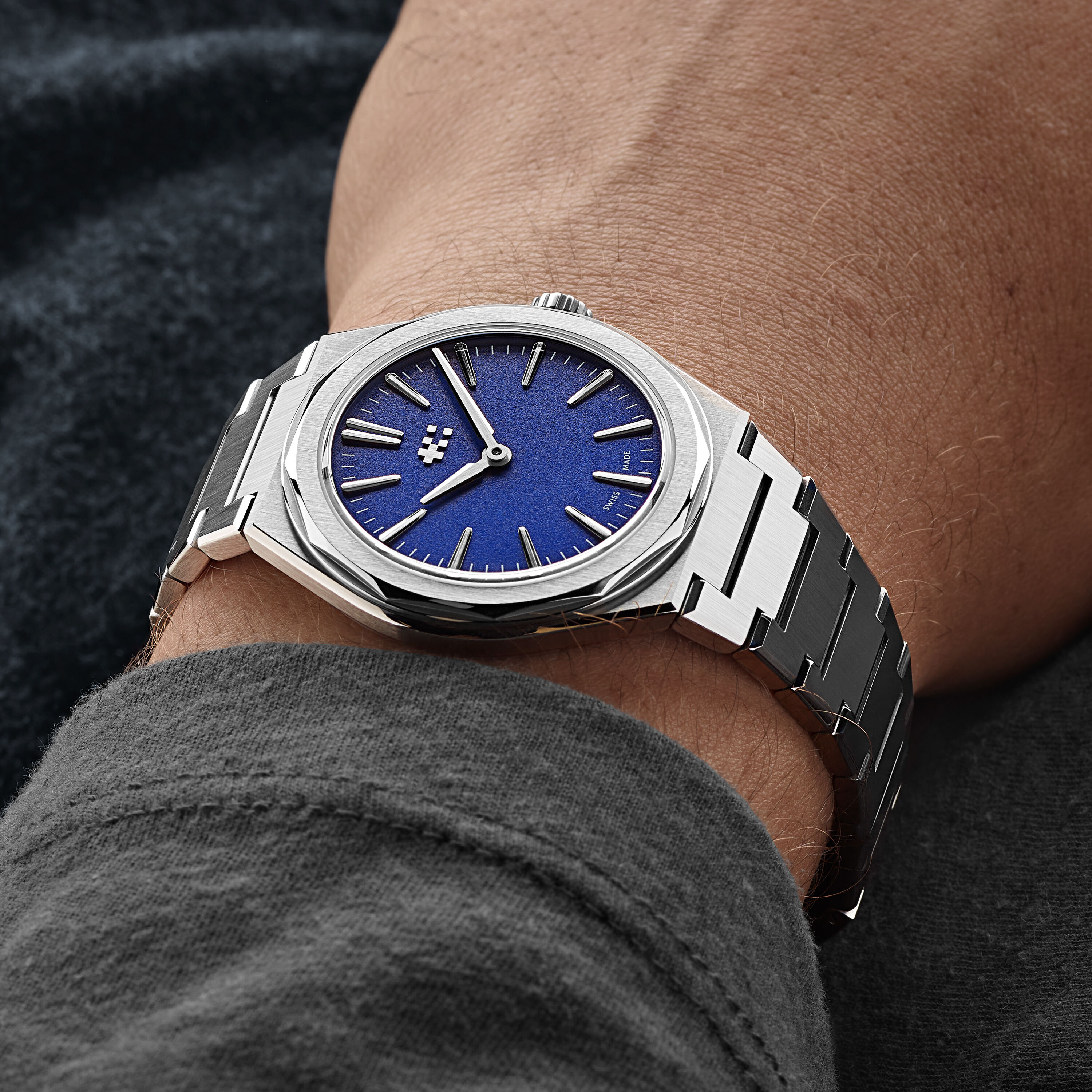 The Twelve 660 | Christopher Ward