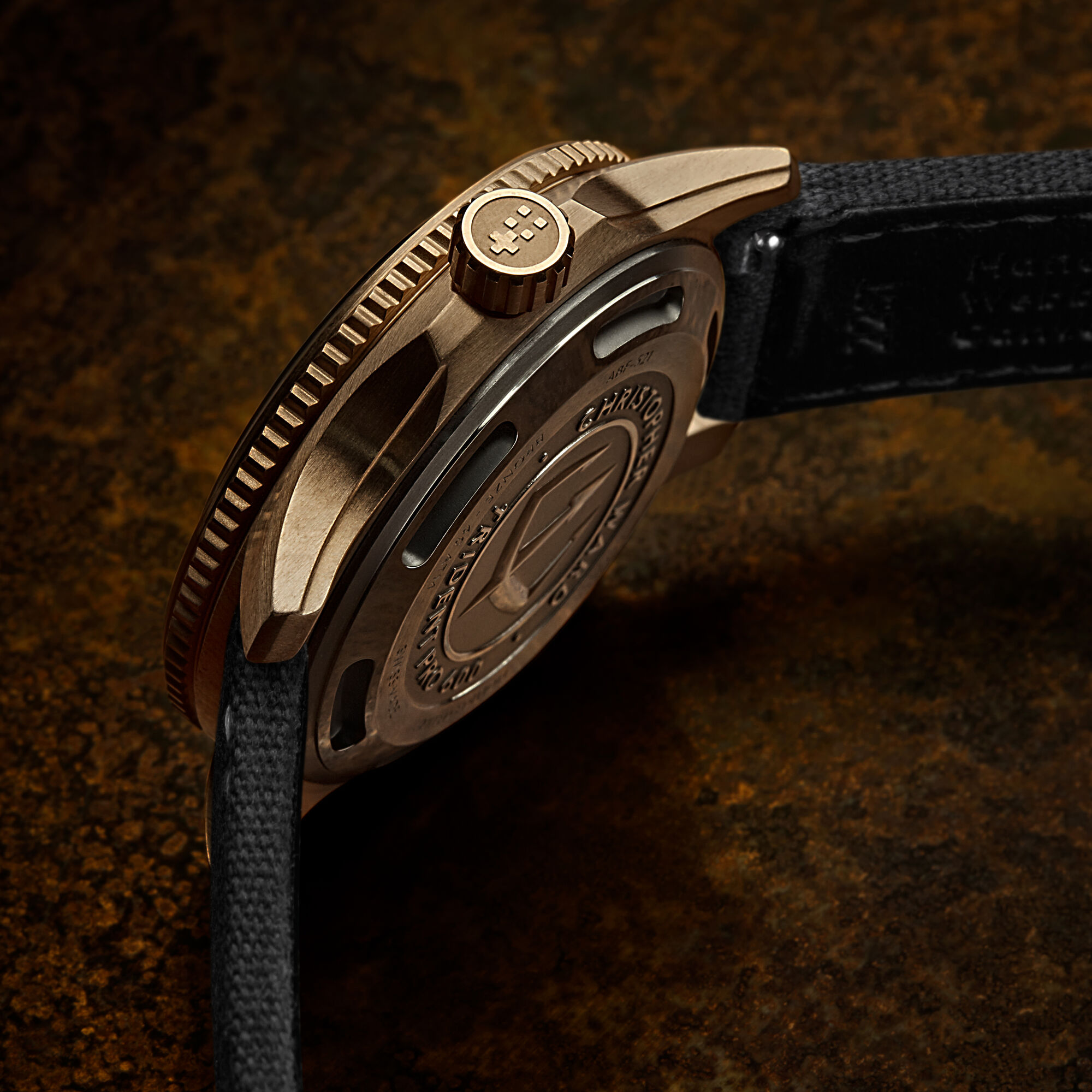 C60 Bronze Ombré Green COSC LE