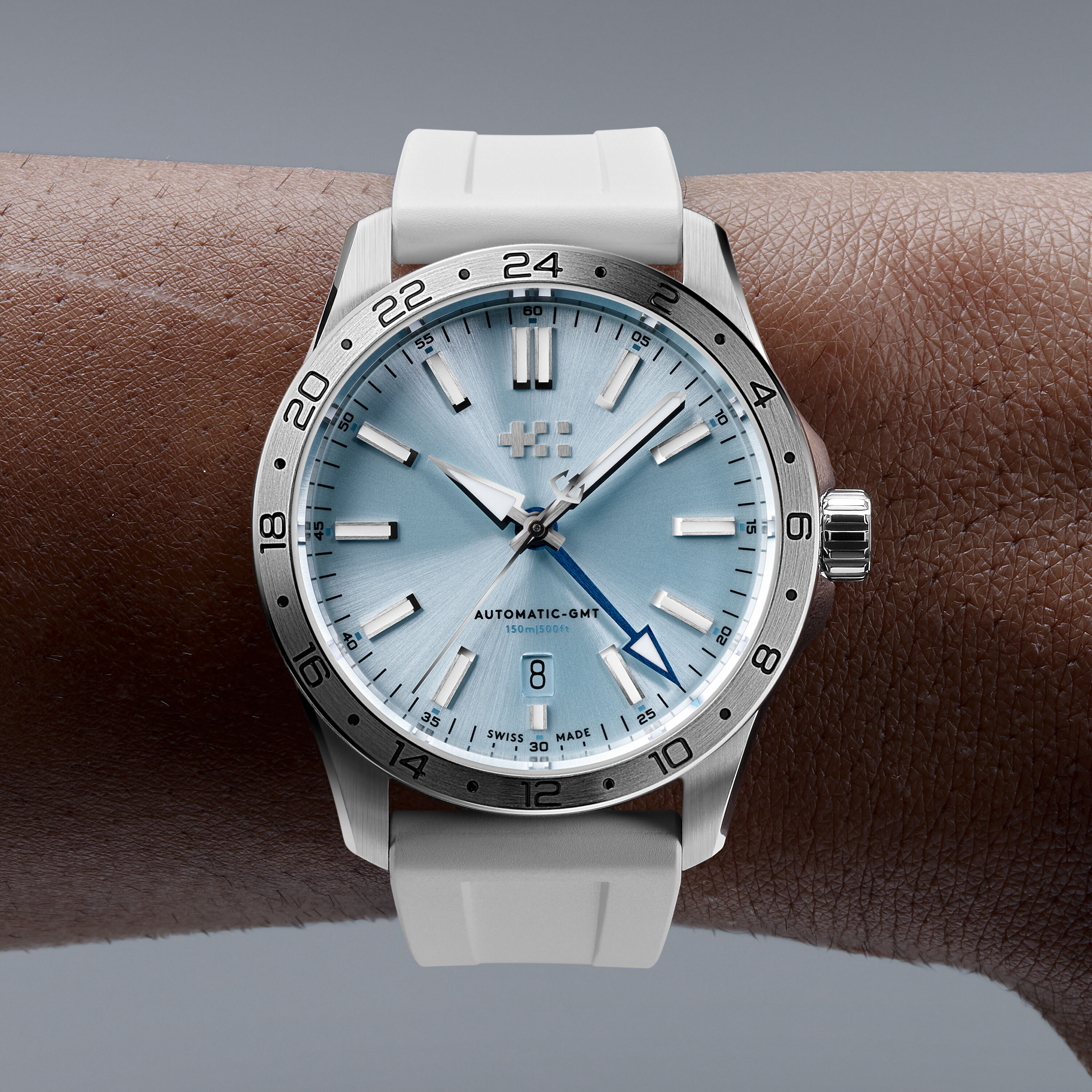 C63 Sealander GMT | Christopher Ward