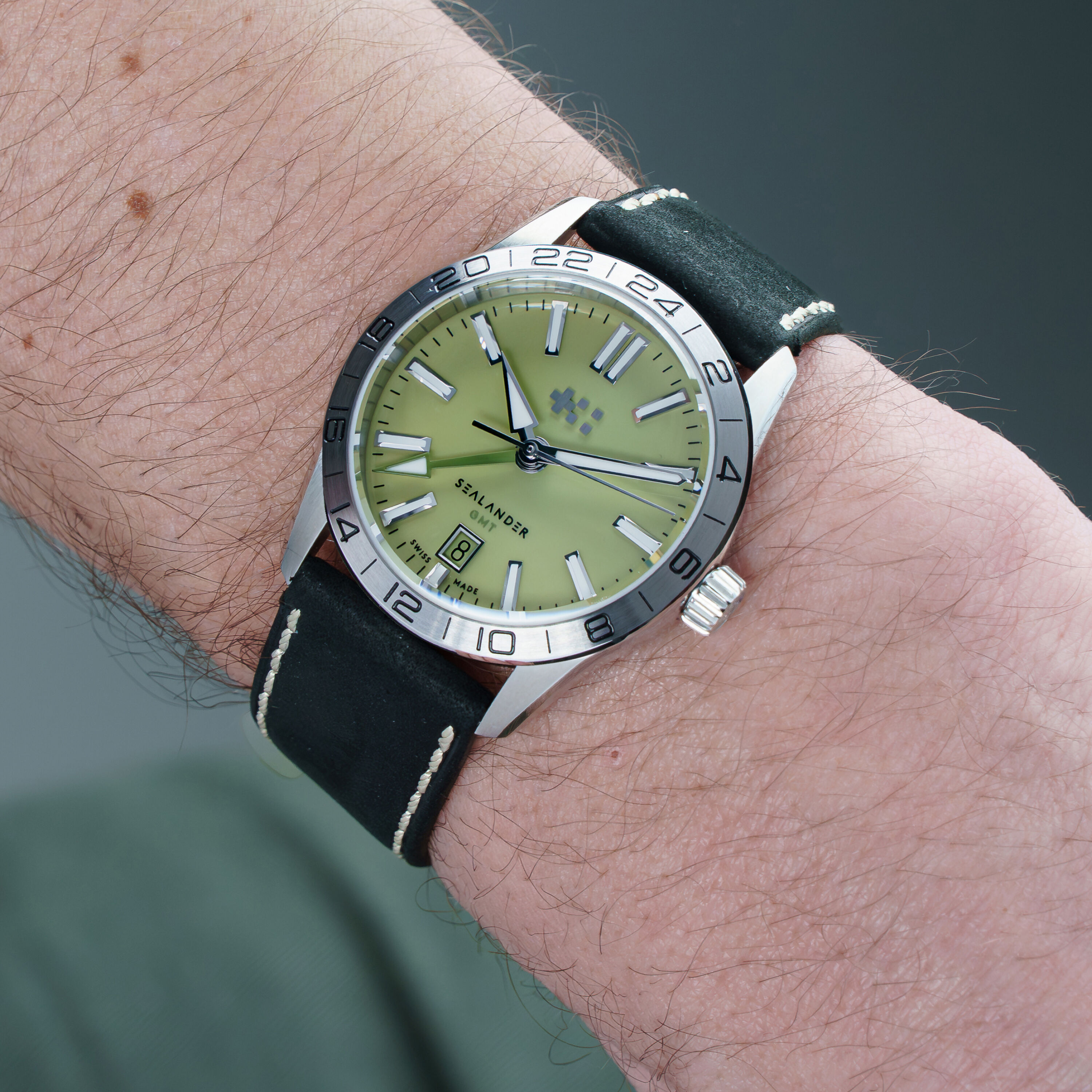 ワンダーフォーゲル1860 C63 Sealander GMT | Christopher Ward