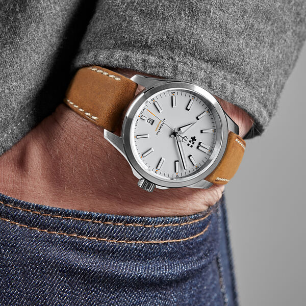 C63 Sealander Automatic