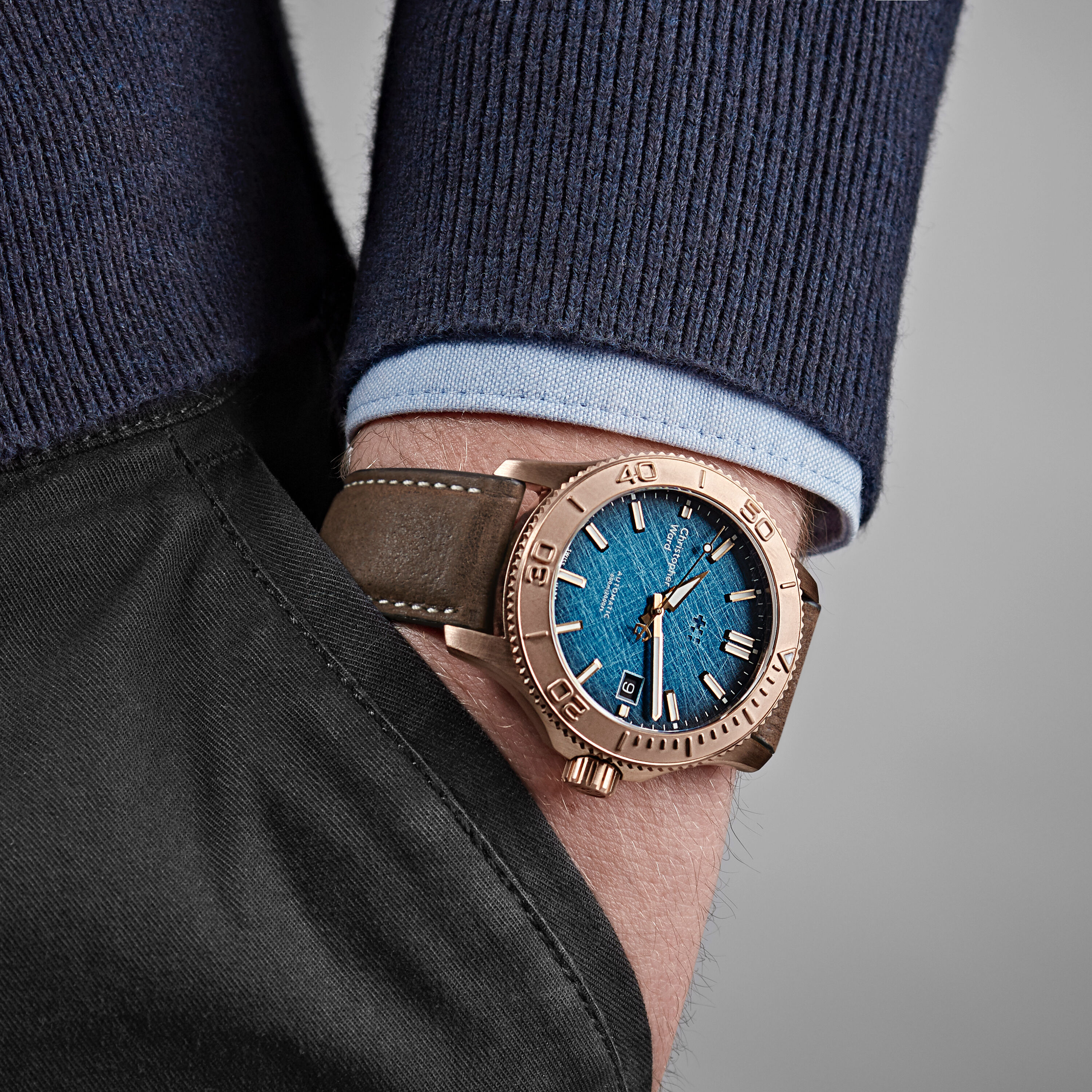 Trident bronze sale