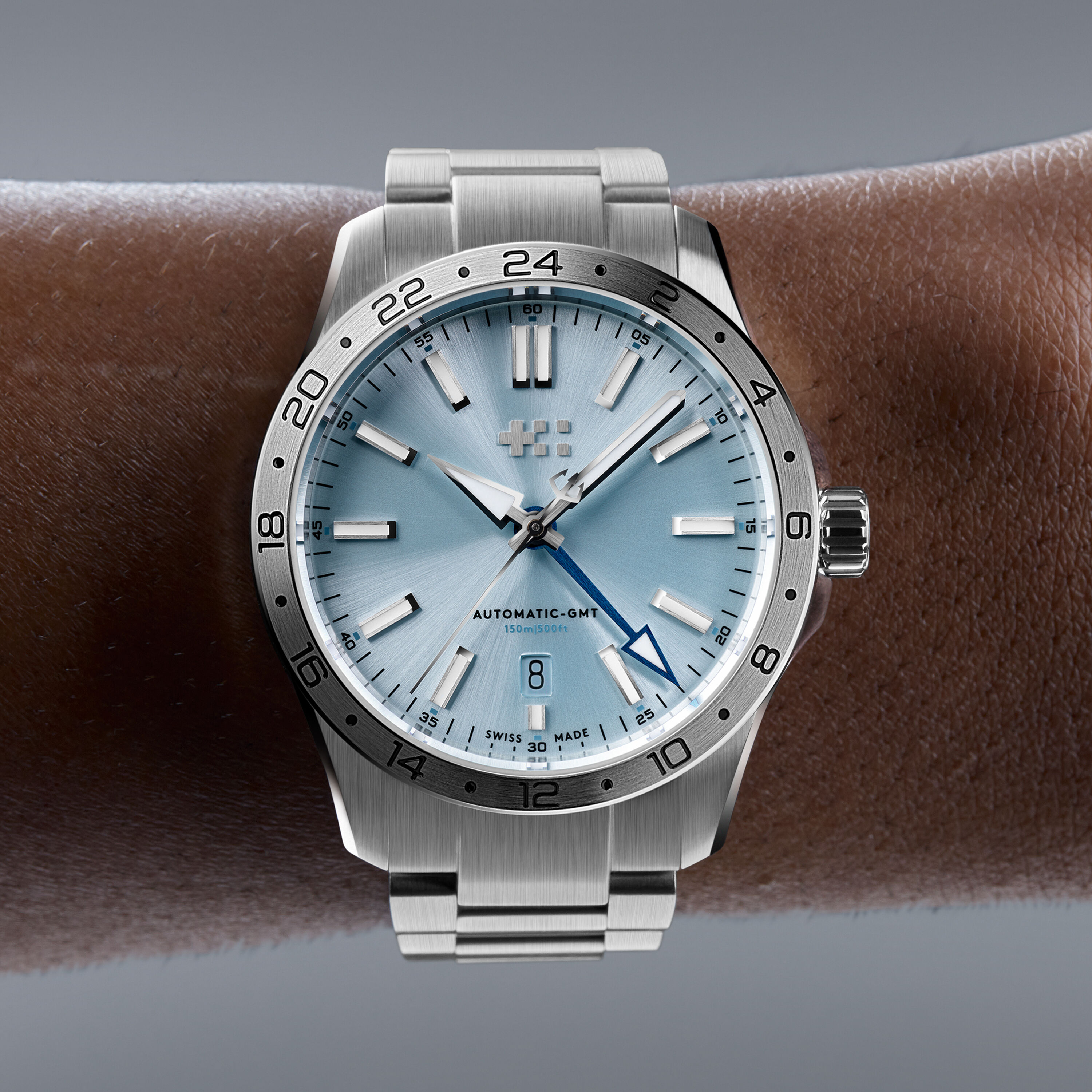 C63 Sealander GMT | Christopher Ward