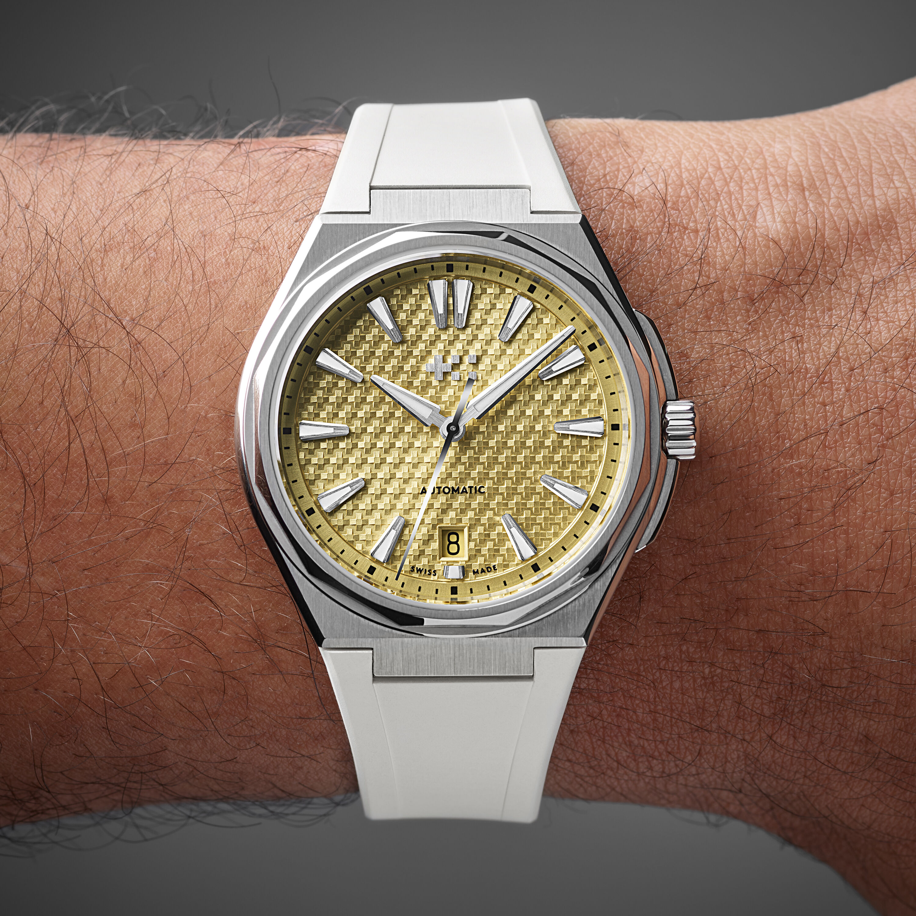 The Twelve Rubber - White | Christopher Ward