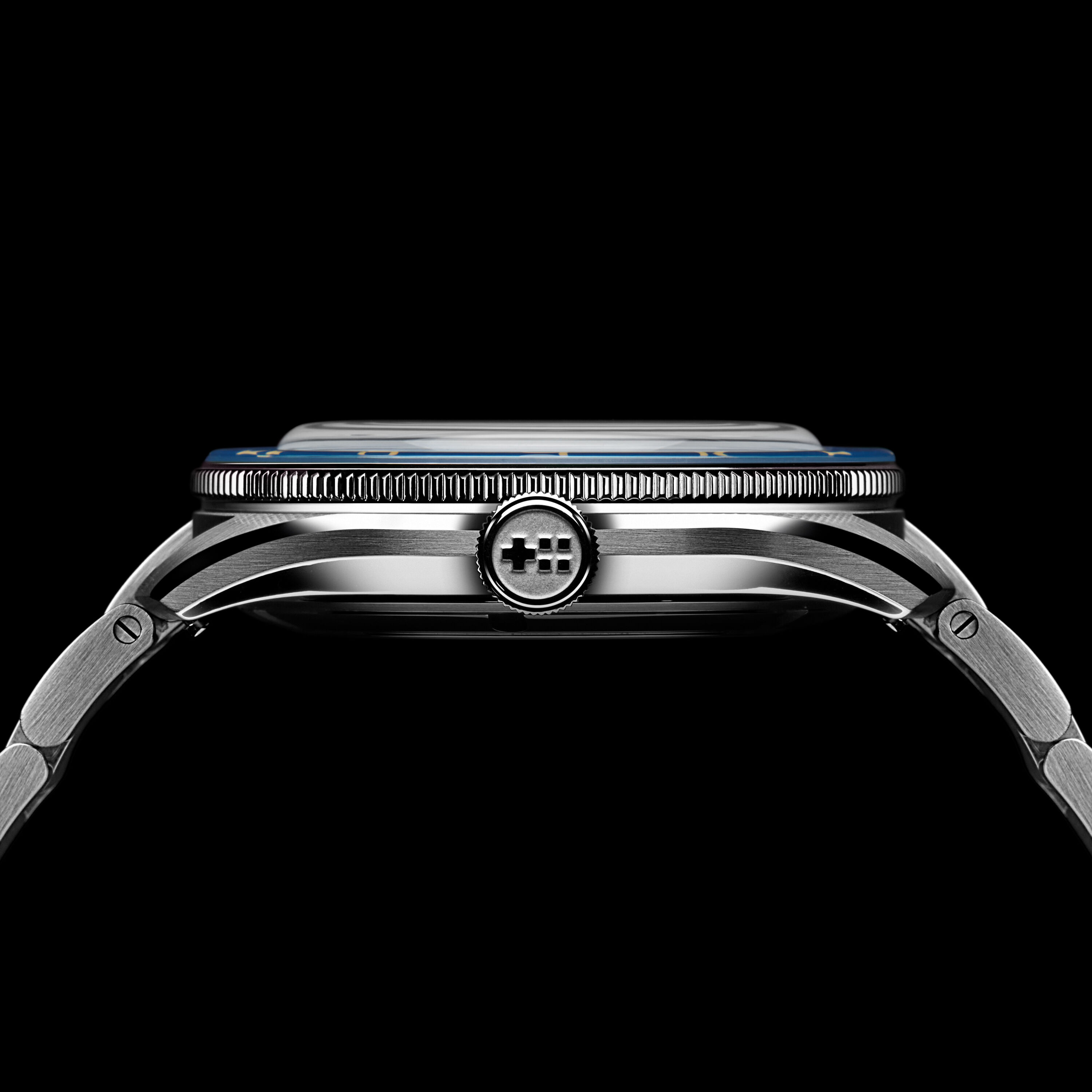 C65 Aquitaine GMT | Christopher Ward