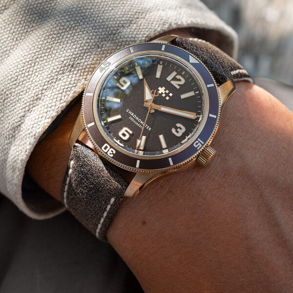 Trident Biscay Bronze