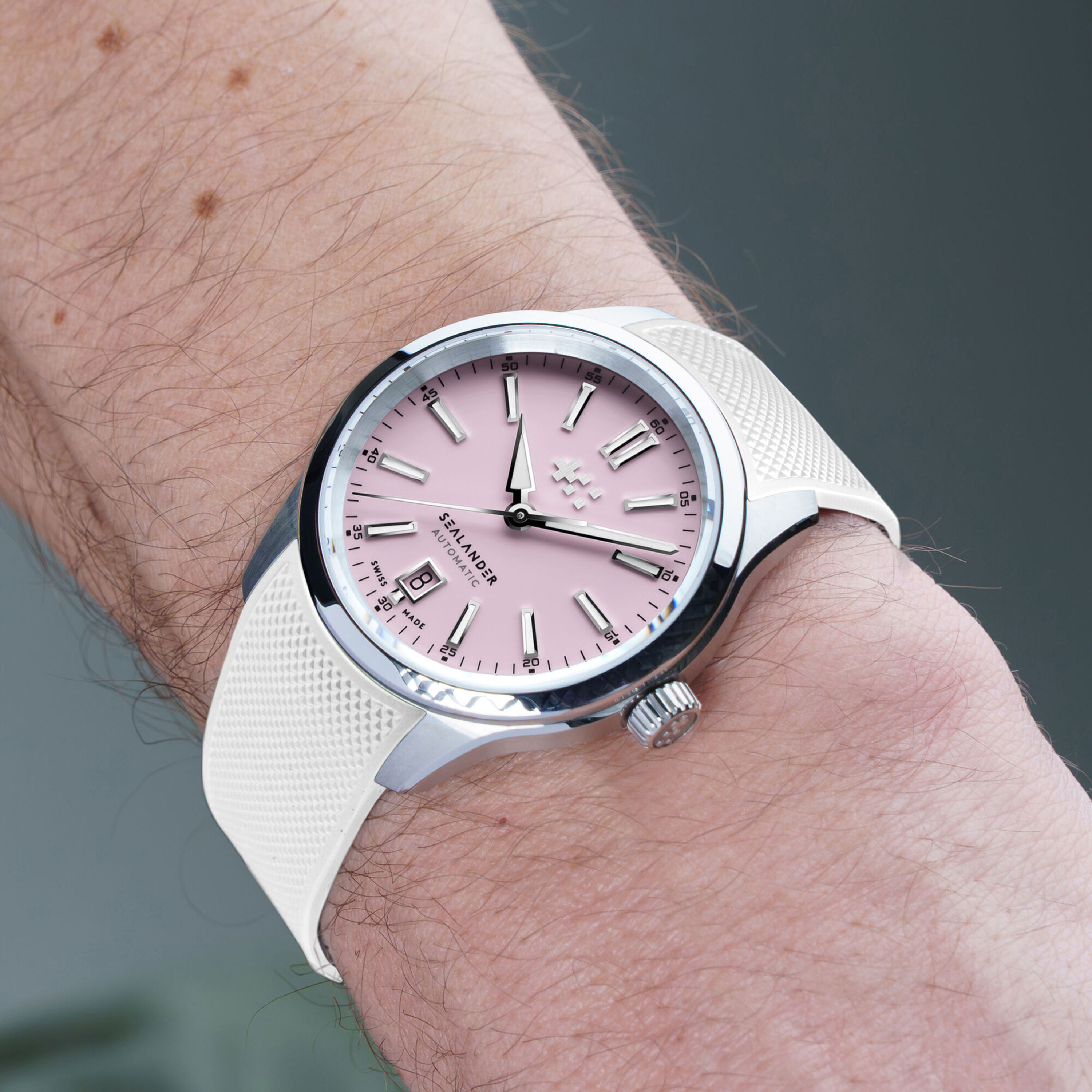 C63 39mm Integrated Rubber | Christopher Ward