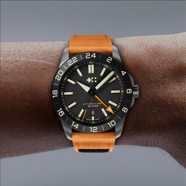 C63 Sealander Extreme GMT