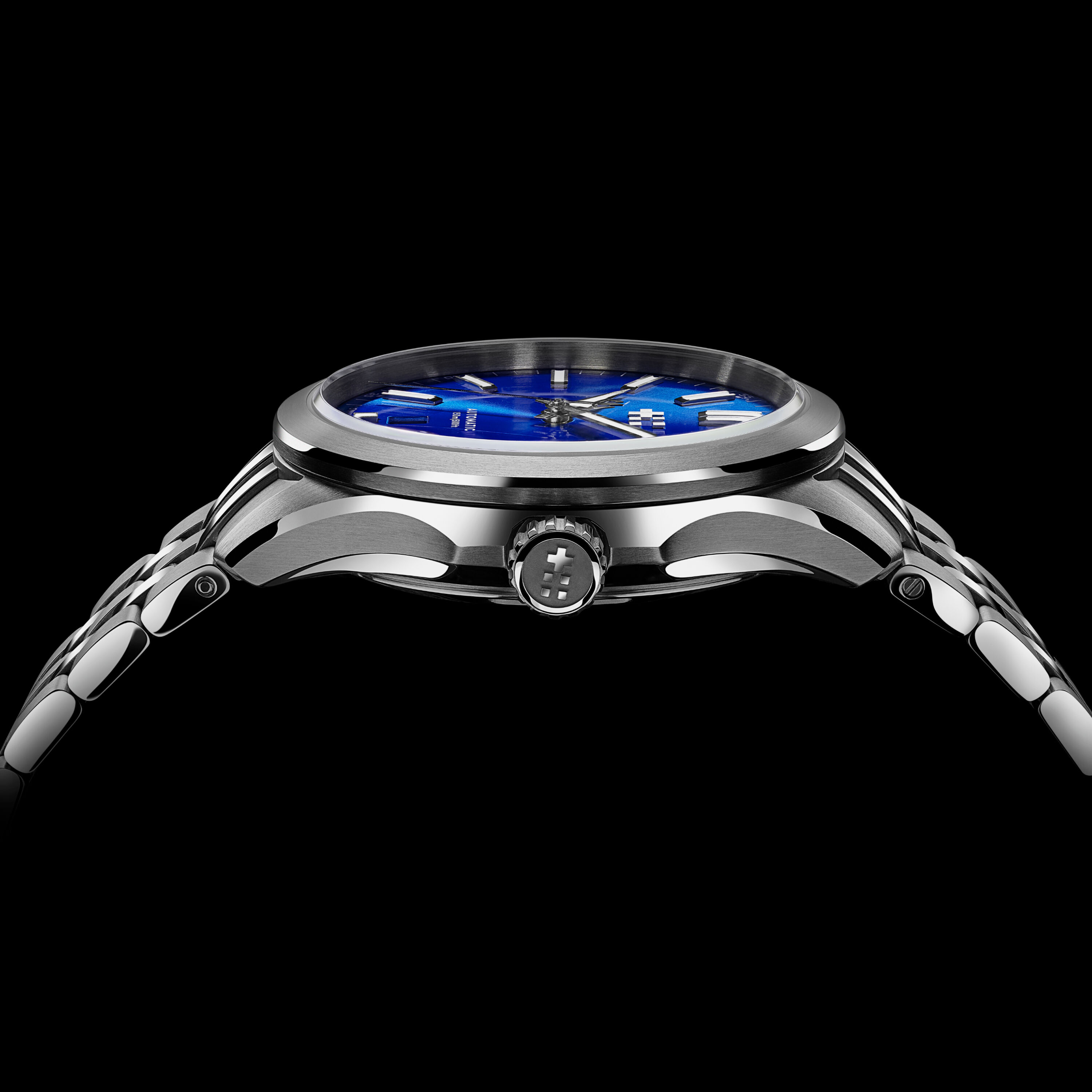 csndw C63 Sealander Automatic | Christopher Ward