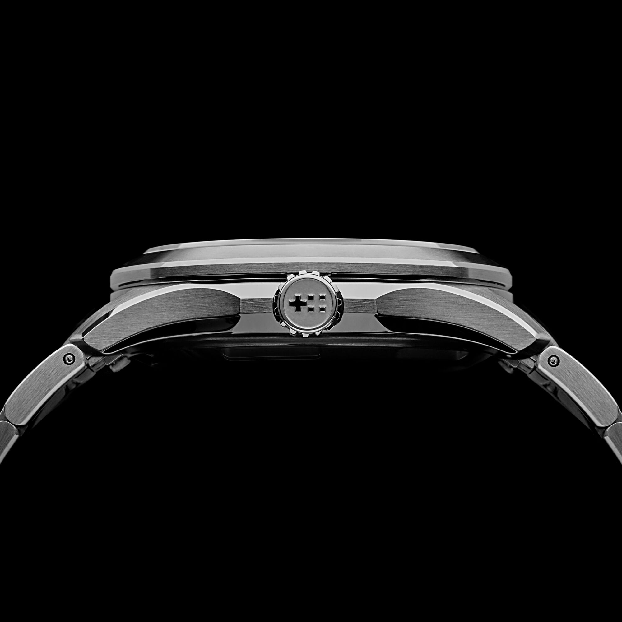 C63 Sealander Automatic