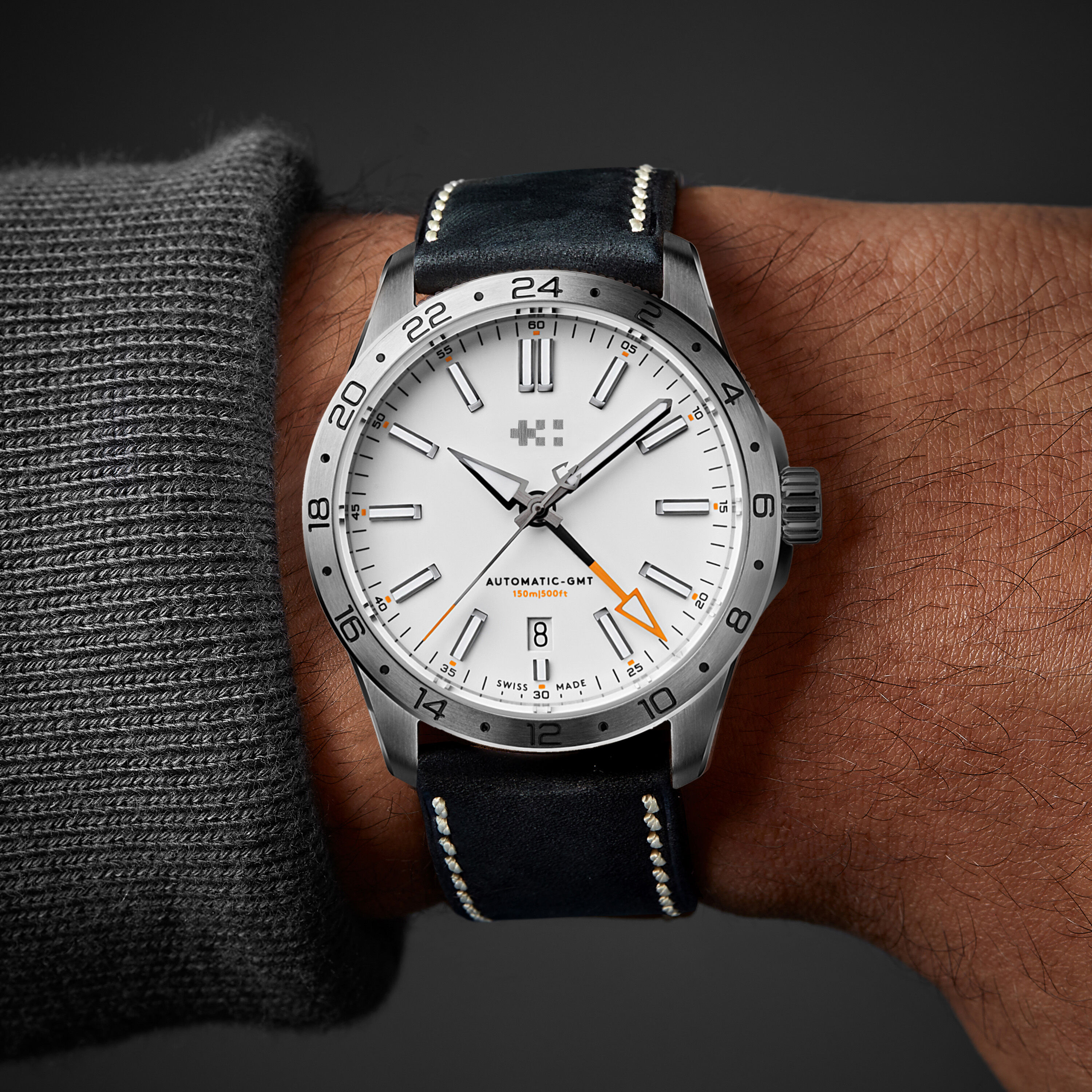 十六夜シロ Zodiac Super Sea Wolf GMT Automatic Neon 40mm Mens Watch ZO9411