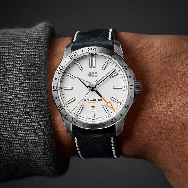 C63 Sealander GMT