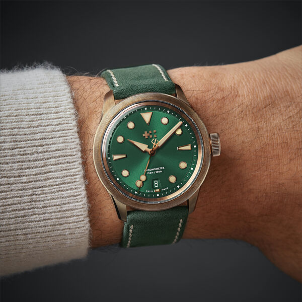 C65 Dune Bronze COSC Patinated