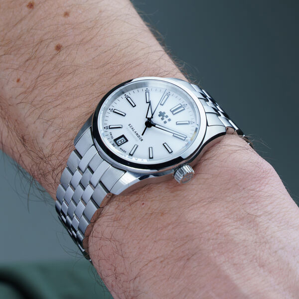 C63 Sealander Automatic